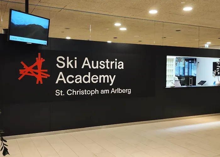 Austria Academy מלון 3*